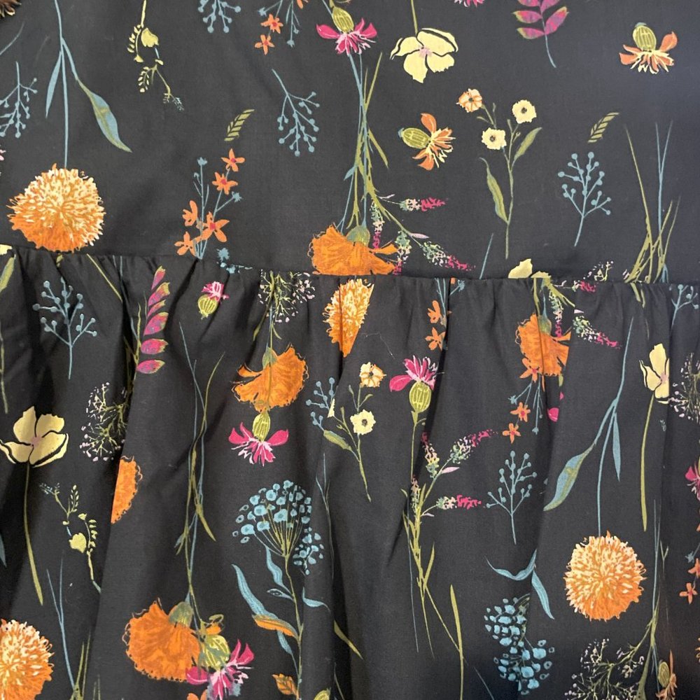 A New Day Floral Tank (XL) - Picture 2 of 6